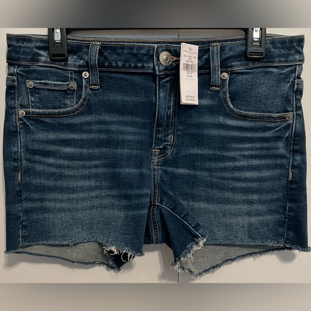 NWT American Eagle Outfitters Midi Stretch Low Rise Jean Shorts Size 10